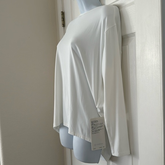 LULULEMON Tokyo Back in Action Long Sleeve Tee Top WHITE 6 🤍 - Picture 5 of 7